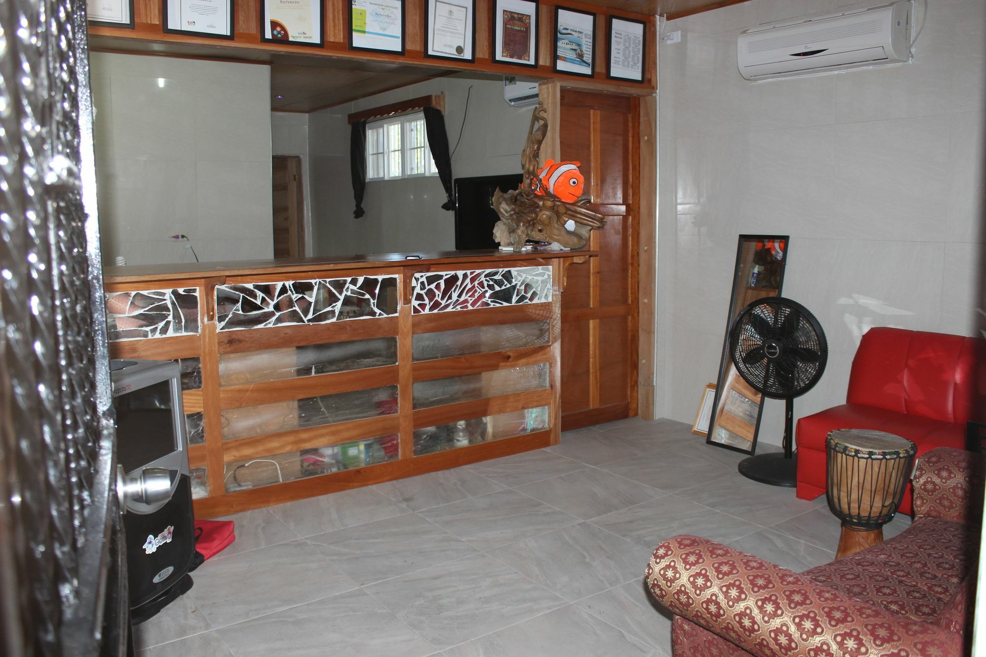 Bachelor Inn Hotel Belize City Luaran gambar